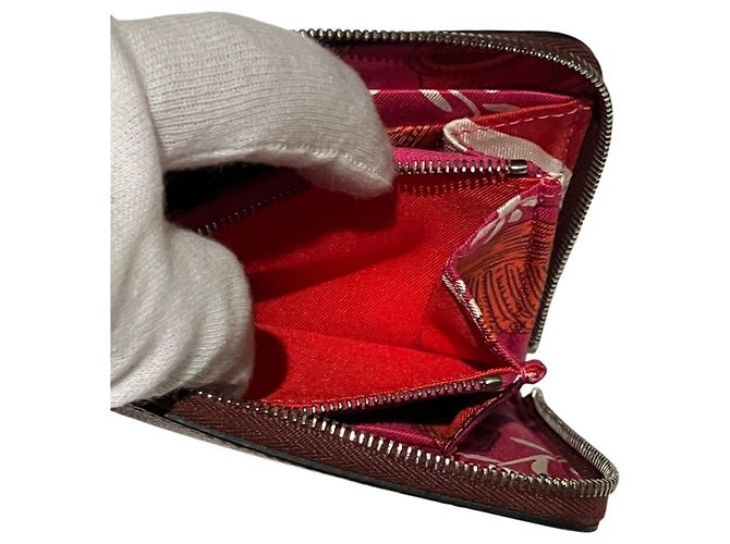 Carteira bi-fold compacta em seda Azap da Hermès - vista 6