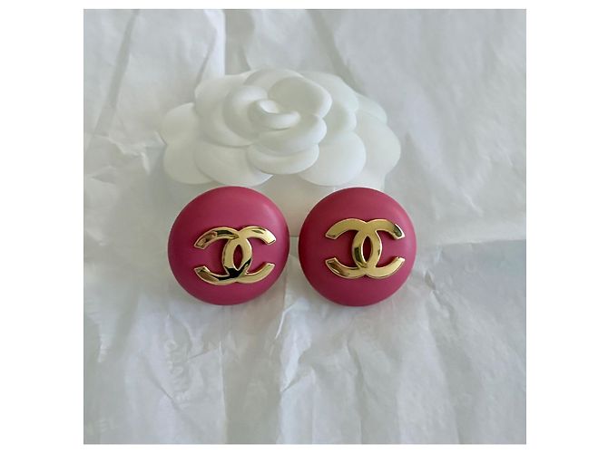 Chanel CC Ohrringe aus roségoldfarbenem Metall - Ansicht 2