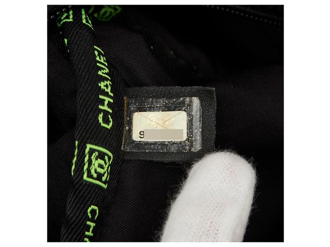 Borsa a tracolla Chanel Coco Mark Sport Line - vista 12