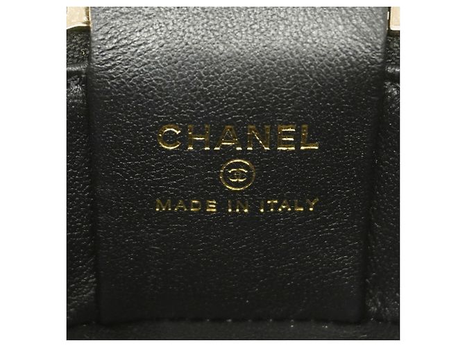 Bolsa Vanity Chanel Matelassé em pele de cordeiro com corrente - vista 5