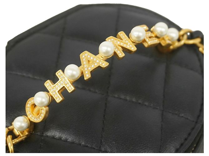 Bolsa Vanity Chanel Matelassé em pele de cordeiro com corrente - vista 7