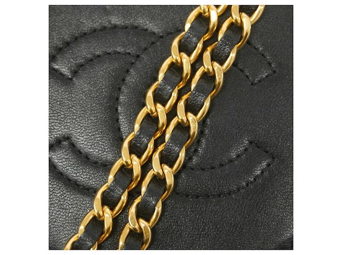 Bolsa Vanity Chanel Matelassé em pele de cordeiro com corrente - vista 8
