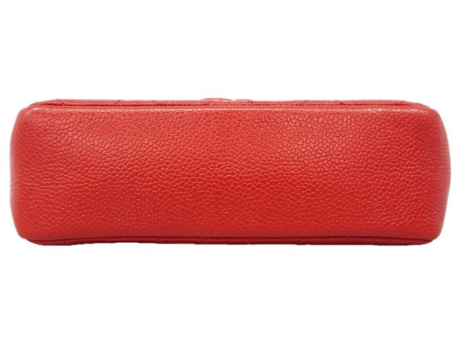 Bolsa de Ombro com Corrente Chanel Matelassé - vista 3