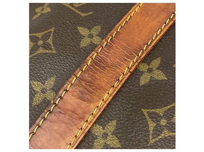 Sac Louis Vuitton Boston Monogram Keepall Bandoulière 45 - vue 11