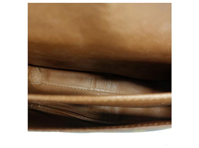Bolso de hombro Louis Vuitton Monogram Cartouchiere MM - vista 4