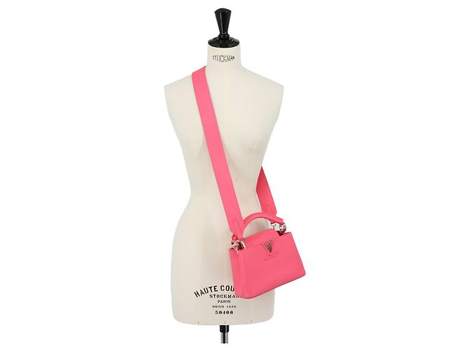 Sac à main Louis Vuitton Capucines MINI en rose - vue 9