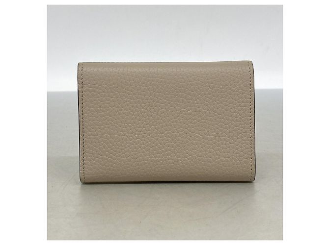 Capucines Louis Vuitton Tri-fold Wallet in Galle - view 5