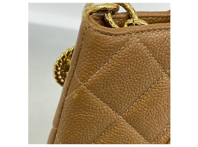 Saco Tote Chanel em couro de bezerro granulado castanho - vista 7
