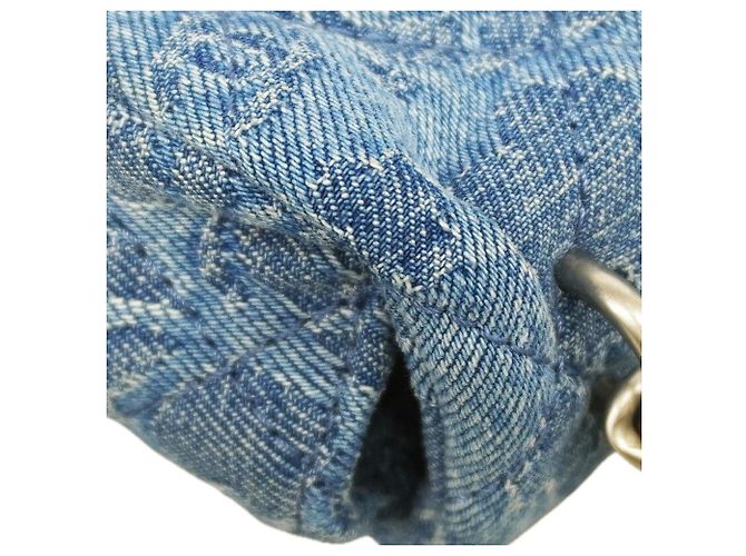 Bolsa de Ombro Chanel Matelassé com Corrente - vista 7