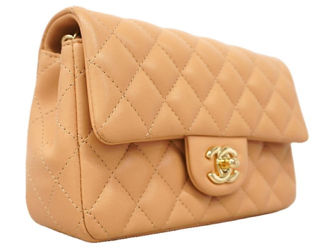 Bolso de hombro Chanel de piel de cordero beige - vista 2
