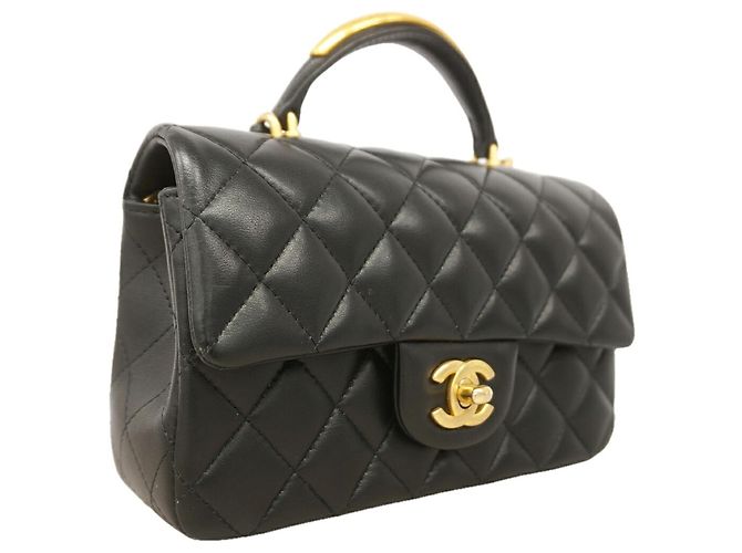 Chanel Matelassé Schultertasche mit Kette - Ansicht 2