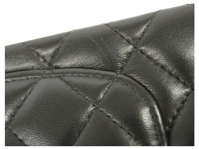 Chanel Matelassé Schultertasche mit Kette - Ansicht 9