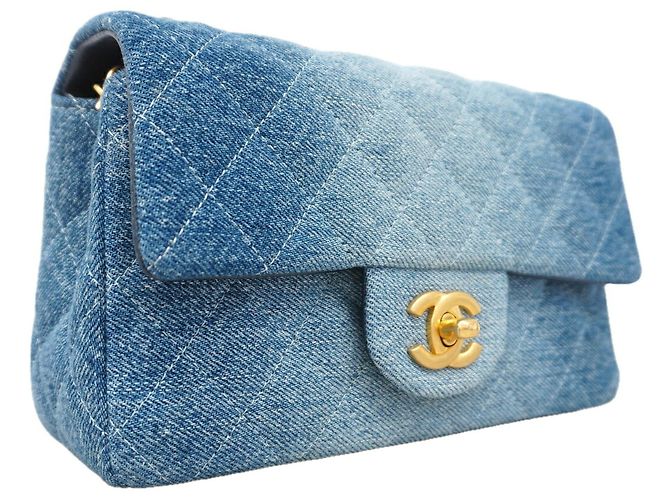 Bolso de hombro Chanel Mini Matelassé con cadena - vista 2