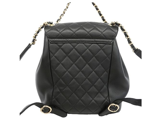 Mochila Chanel Matelassé em pele de cordeiro - vista 8