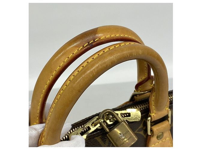 Sac à main Louis Vuitton Alma Monogram - vue 8