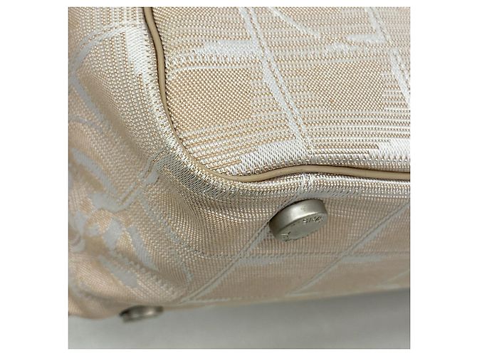 Borsa a mano Chanel New Travel in nylon beige - vista 6