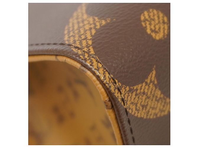 Borsa Tote Louis Vuitton Monogram Giant Reverse OnTheGo MM - vista 6