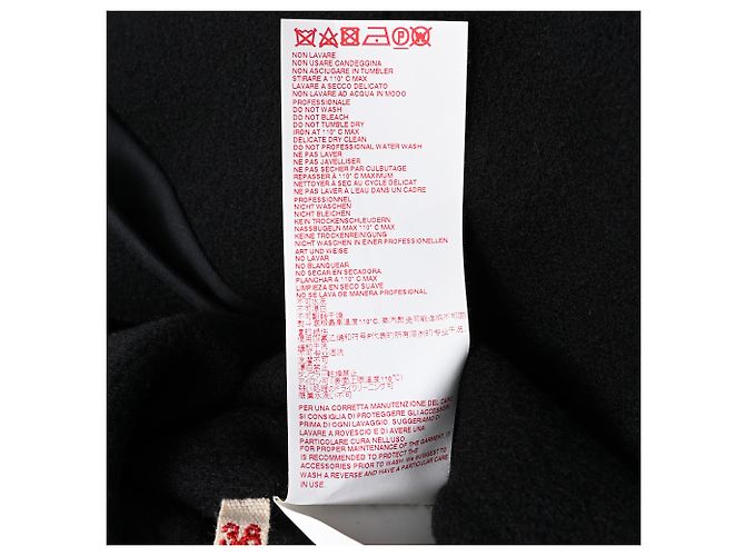 Marni Single-Breasted Coat in Black Cashmere - view 7