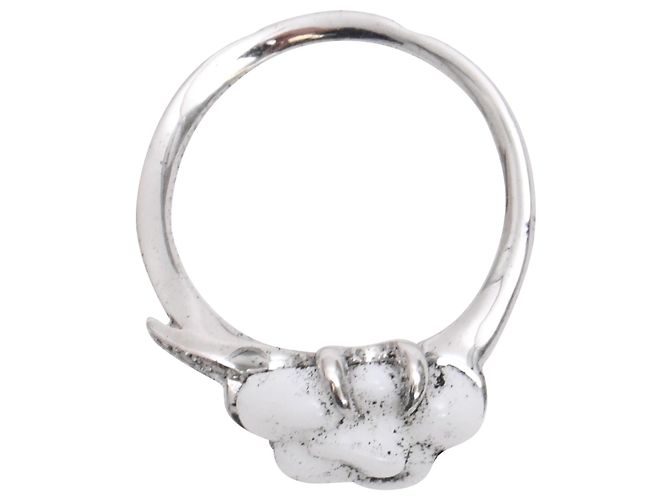 Timeless Anello Chanel Camelia in oro bianco - vista 8