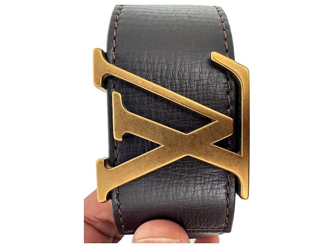 Louis Vuitton Reversible Belt in Brown Leather - view 7