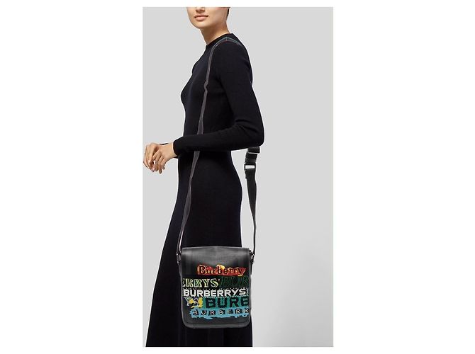 Bolsa Messenger Burberry em couro preto Check - vista 13