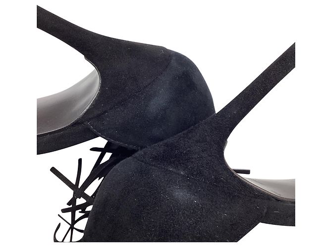 Décolleté a punta con frange Stuart Weitzman in camoscio nero - vista 8