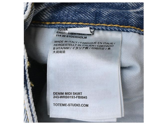Falda midi de denim Totême en algodón azul - vista 8