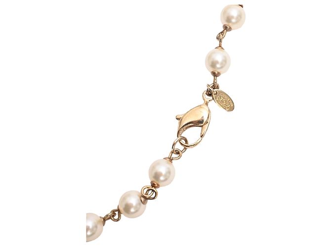 Colar Chanel em metal dourado com flores de renda e pérolas falsas - vista 3