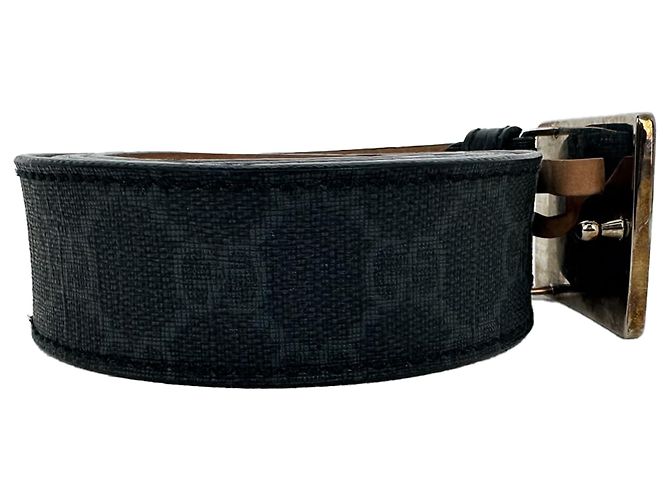 Gucci Interlocking G Plaque Gürtel aus schwarzem Leder - Ansicht 4
