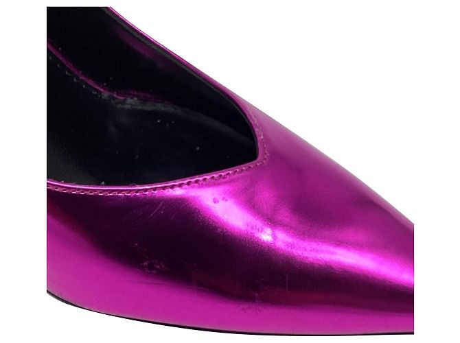 Yves Saint Laurent Décolleté a punta Saint Laurent Kiki Mirror in pelle rosa - vista 9