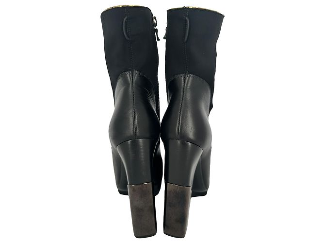 Bottines Lanvin en cuir noir - vue 7