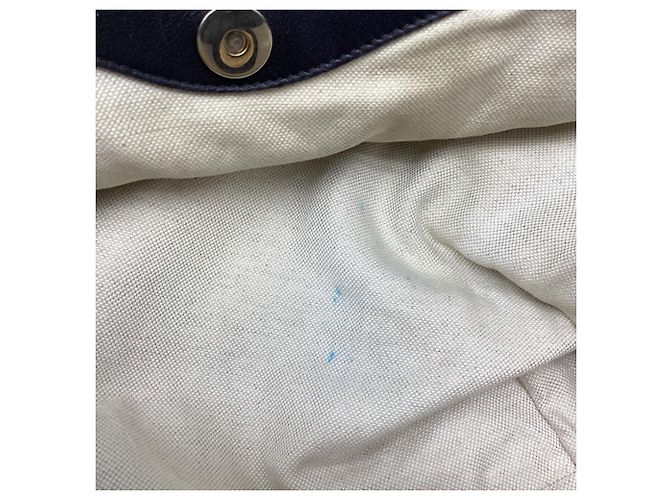 Saco Tote Gucci Sukey Medium em pele preta - vista 14