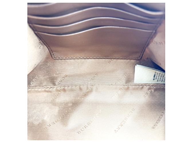 Burberry Peyton Crossbody Clutch Haymarket Coated Canvas Small - vista 5