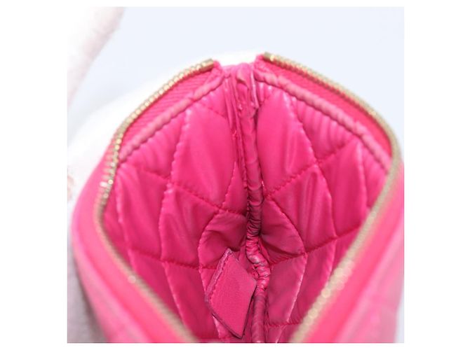 Portamonete CHANEL Matelassé in pelle d'agnello rosa con CC dorato - vista 19