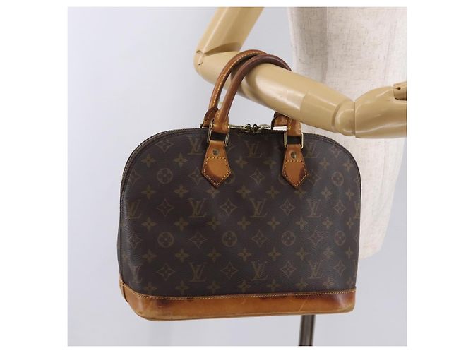 LOUIS VUITTON Sac à main Monogram Alma M51130 LV - vue 30