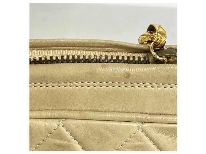 Chanel Matelassé Schultertasche - Ansicht 7
