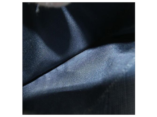 Prada Tri-fold Geldbörse aus Navy Leder - Ansicht 8