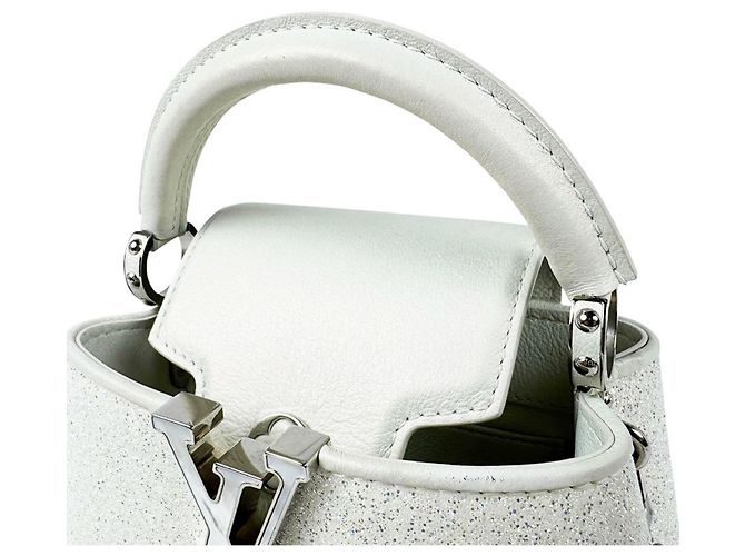 Sac à bandoulière Louis Vuitton Capucines MINI - vue 10