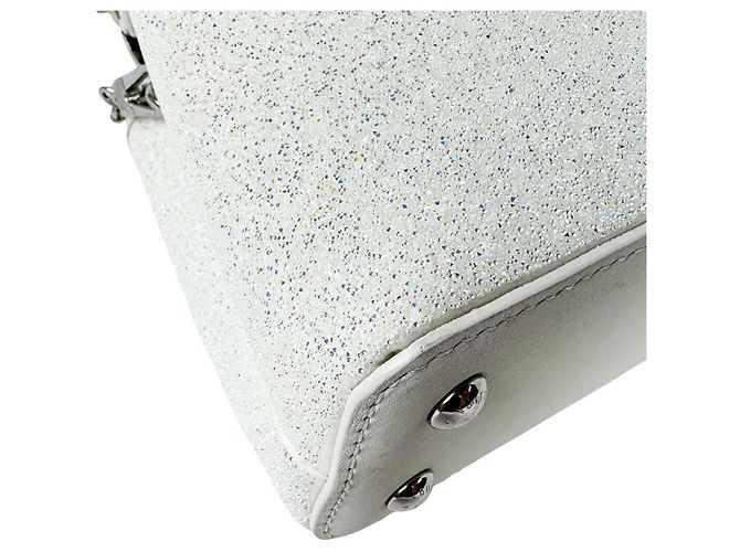 Sac à bandoulière Louis Vuitton Capucines MINI - vue 9
