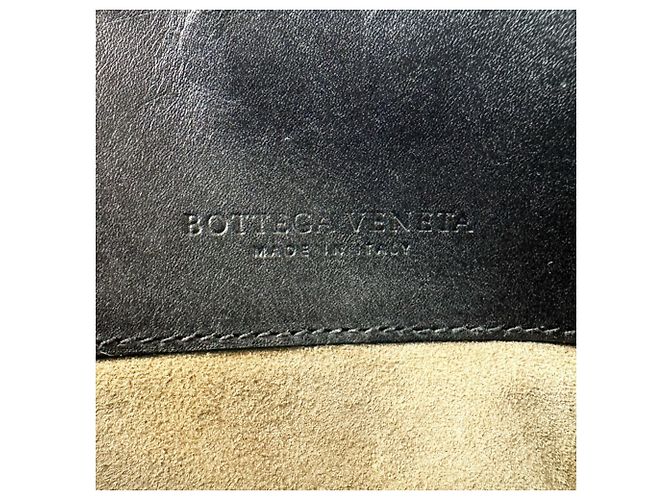 Borsa a tracolla Bottega Veneta in pelle nera - vista 11