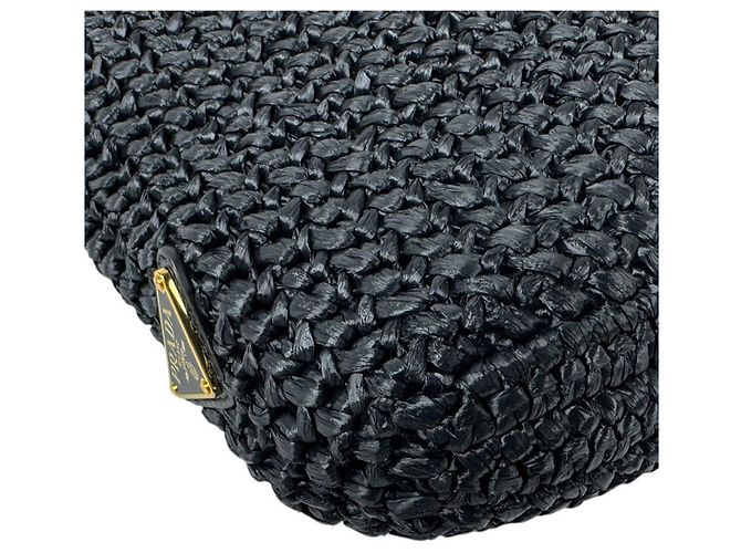 Prada Small Crochet Tote Handbag aus schwarzer Raffia - Ansicht 9