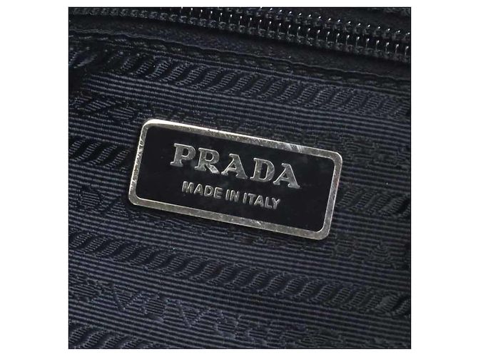 Sac à épaule Prada en nylon - vue 13