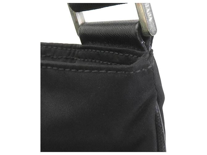 Sac à épaule Prada en nylon - vue 7