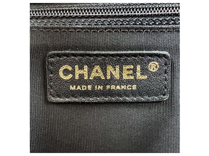 Bolso de hombro Chanel Boy Large de piel de cordero - vista 12