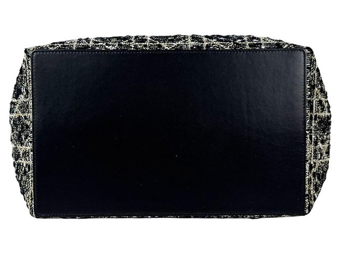 Sac à main Christian Dior Toujours Medium - vue 4