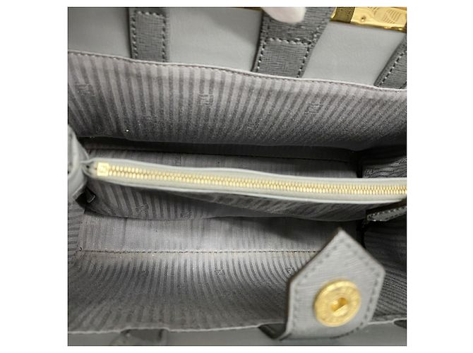 Borsa a mano Fendi in pelle grigia - vista 4