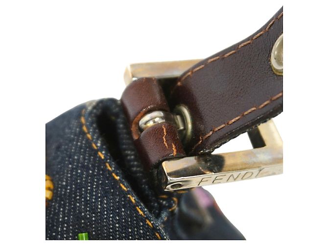 Fendi Mamma Bucket Handtasche - Ansicht 7