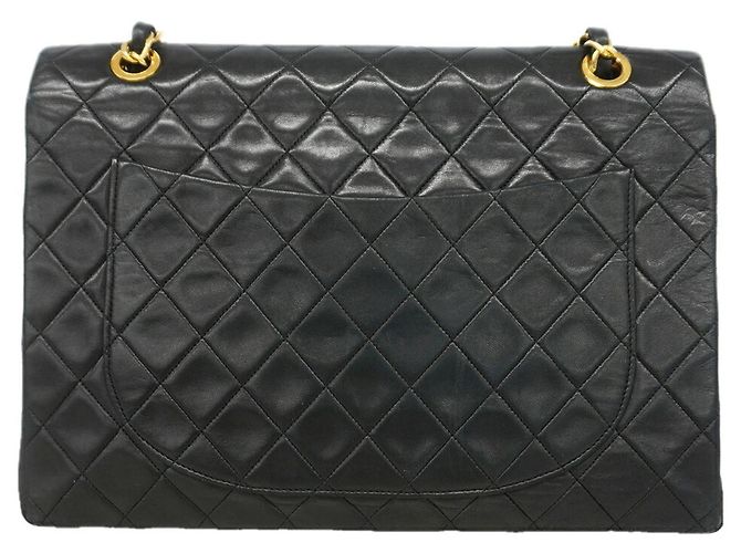 Borsa a tracolla Chanel in pelle d'agnello nera - vista 10