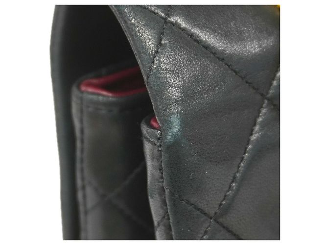 Borsa a tracolla Chanel in pelle d'agnello nera - vista 7