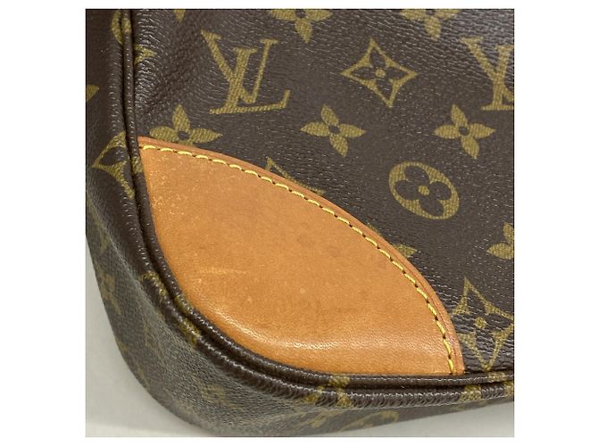 Borsa a tracolla Louis Vuitton Monogram Boulogne 30 - vista 6